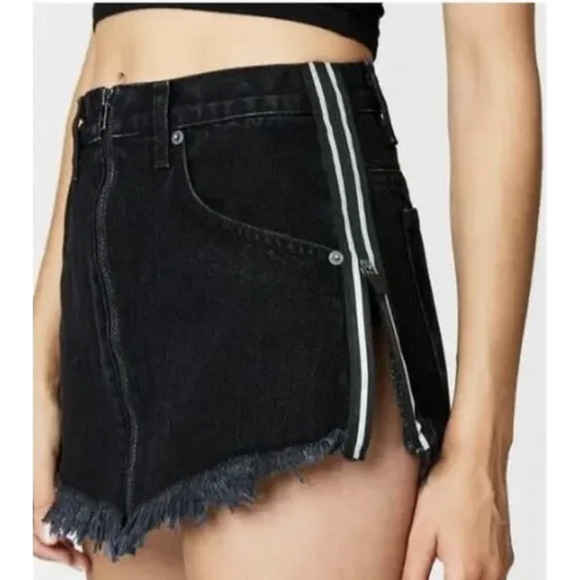 Carmar Skirt Womens 26 Black Denim High Rise Frayed Hem Side Stripe Zip Mini - Picture 1 of 7